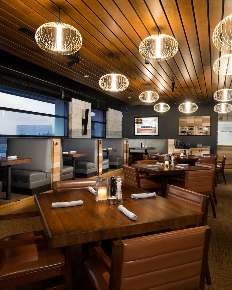 Redlands Grill image